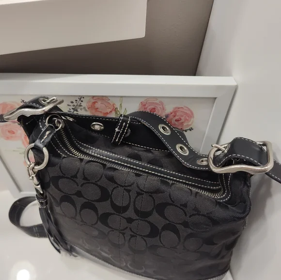 Vintage Y2K Coach Hailey #9362 Signature Monogram Canvas & Leather Crossbody Bag - Picture 7 of 16